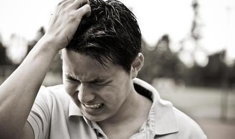 娱乐吃瓜男主播